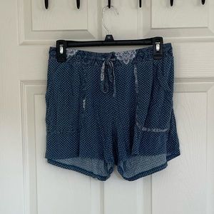 Soft lounge shorts